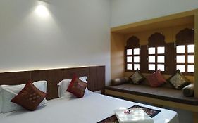 Aapni Haveli